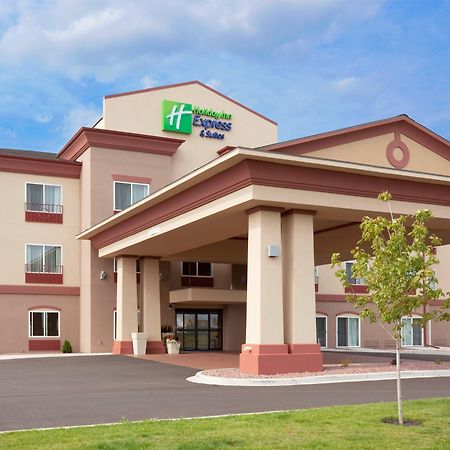 Holiday Inn Express Hotel & Suites Antigo By Ihg Exterior foto